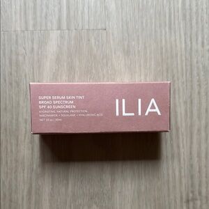 ILIA Super Serum Skin Tint in Shade ST2 Tulum